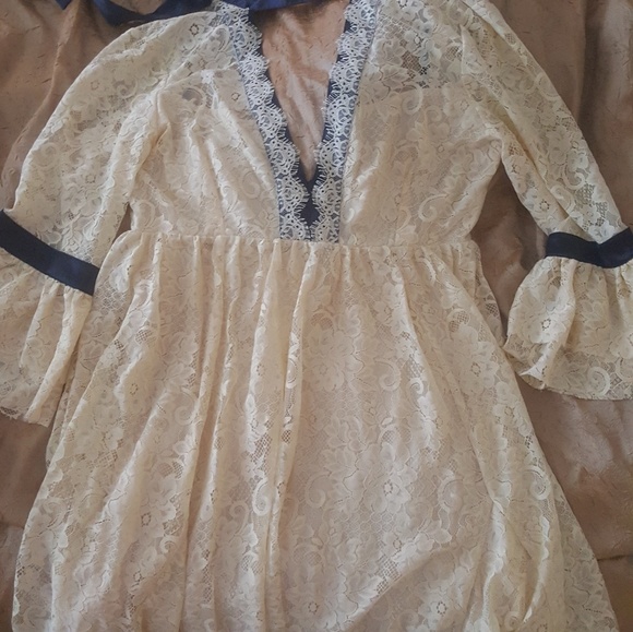 Dress - Picture 1 of 2